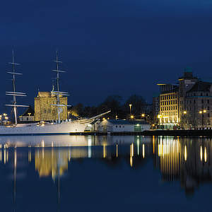 Ormeggi effimeri... | Porto di Bergen • Norway