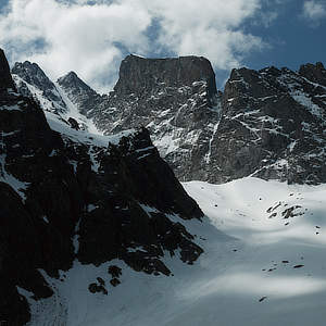 Punta Gelas di Lourousa • Corno Stella • Valle Gesso • Cuneo • Piedmont • Italy | Titolo | Il grande guardiano senza voce...